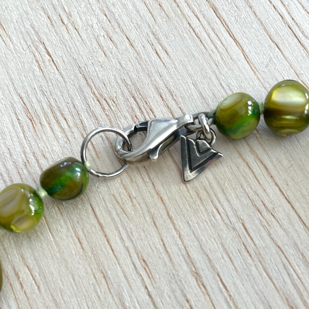 Silpada green mother of pearl and pyrite graduated 8-strand necklace N1814. - Picture 4 of 4